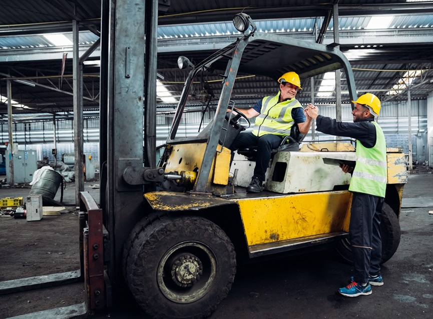 Forklift 8282